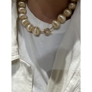 Collier boule Ana